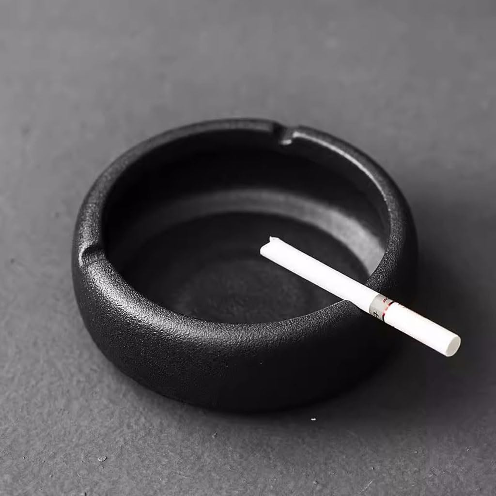 【大幅値下げ】【非売品】Amari 黒 陶器製 大きめ灰皿 50コ】名入れ陶製灰皿「黒」（オリジナル灰皿）｜業務用備品の通販